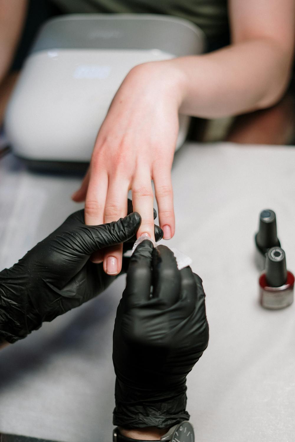Nails & Hands